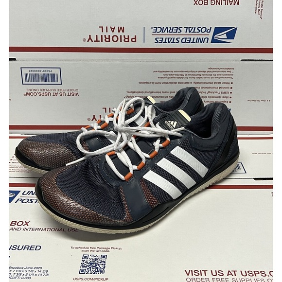 Adidas Conslive Training fluid trainers size 10.5 Black orange